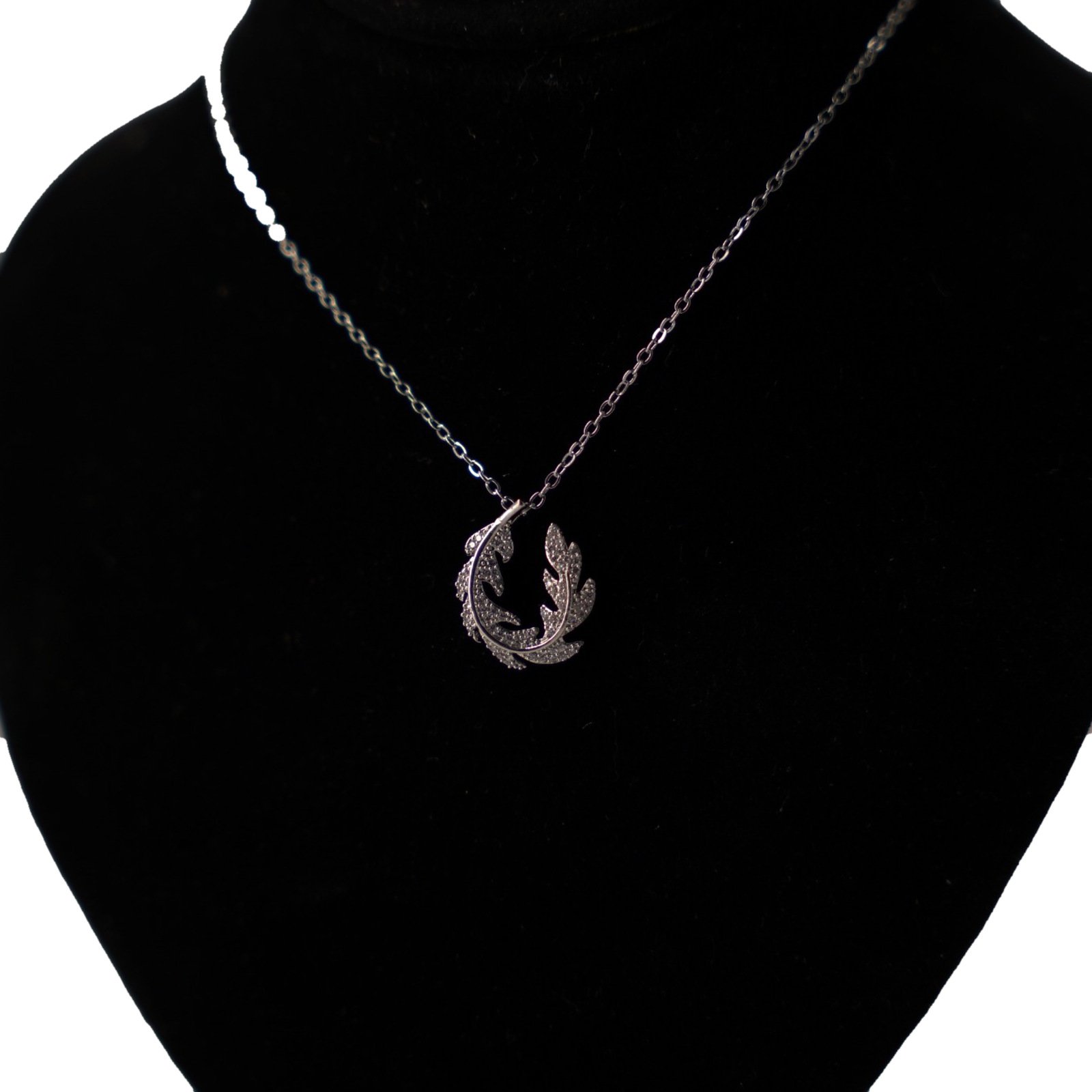 Whispering Willow Locket - Image 4